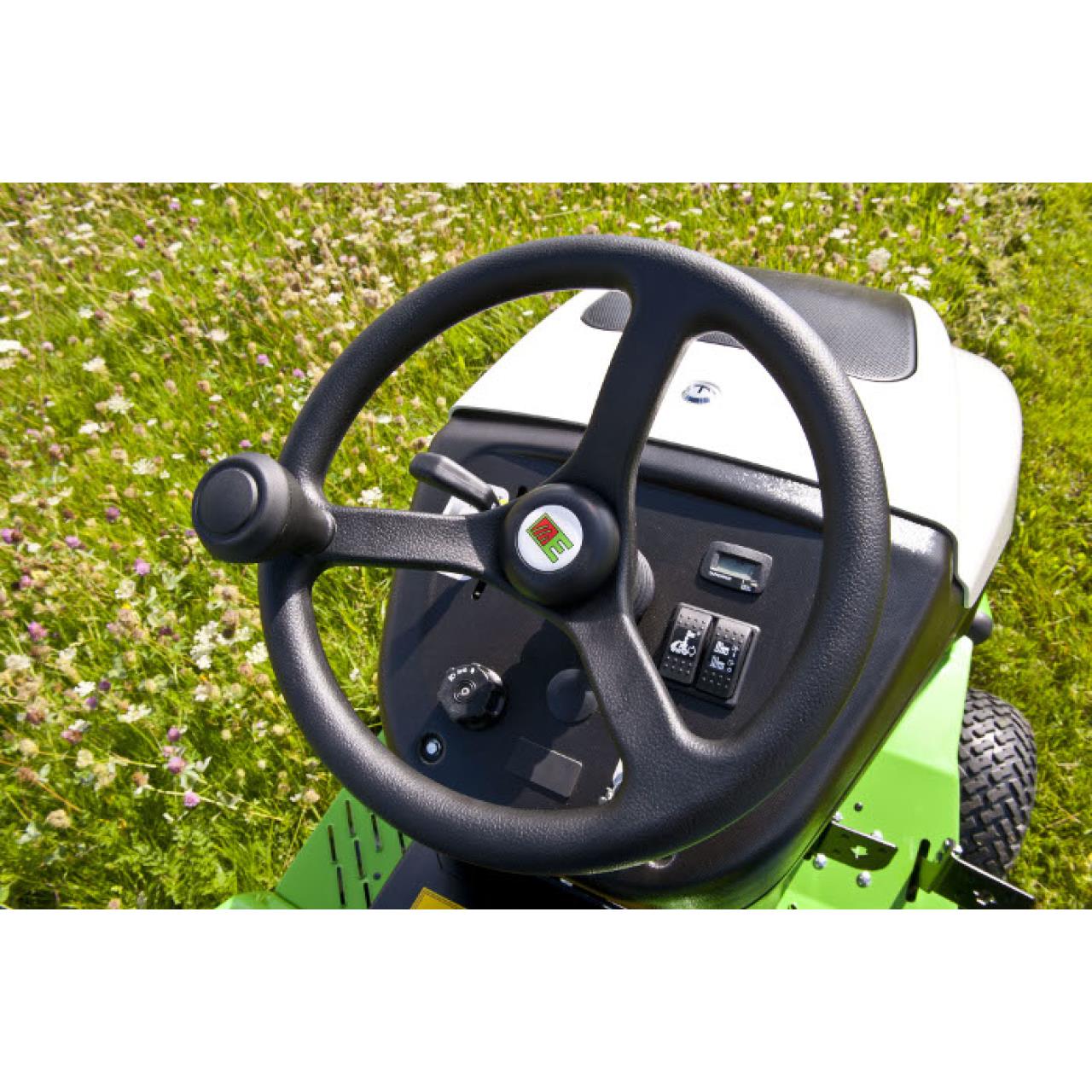 24556-4_Etesia_MKEHH