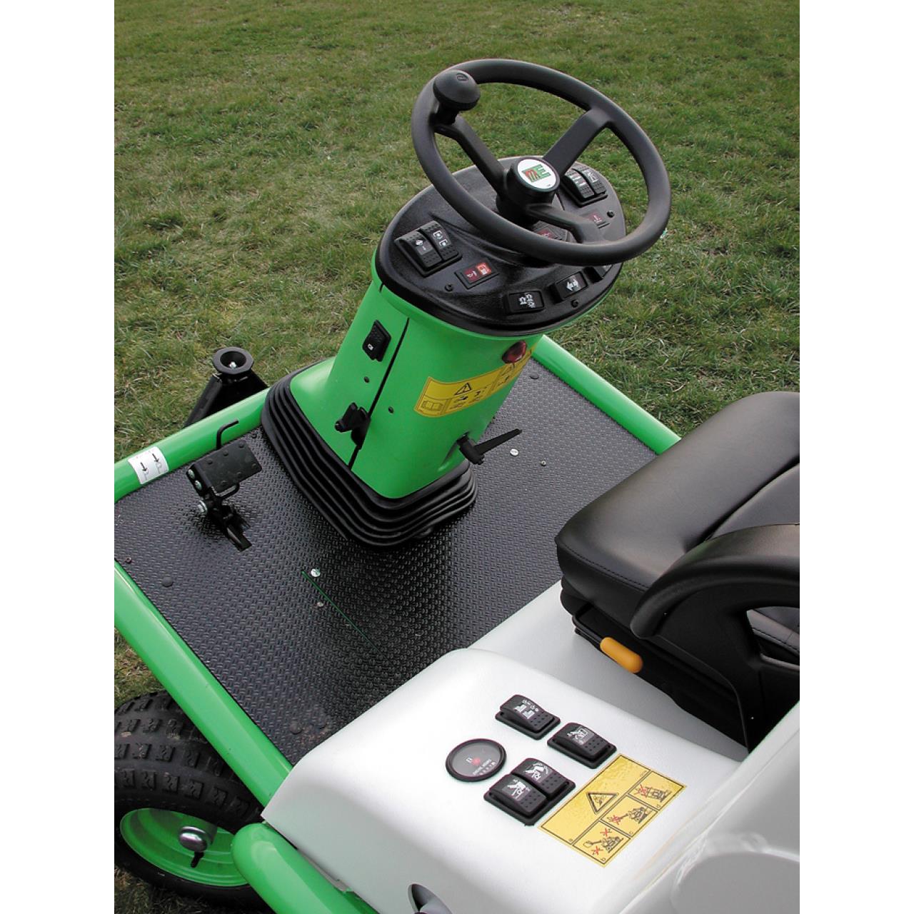 24549-4_Etesia_H124DN